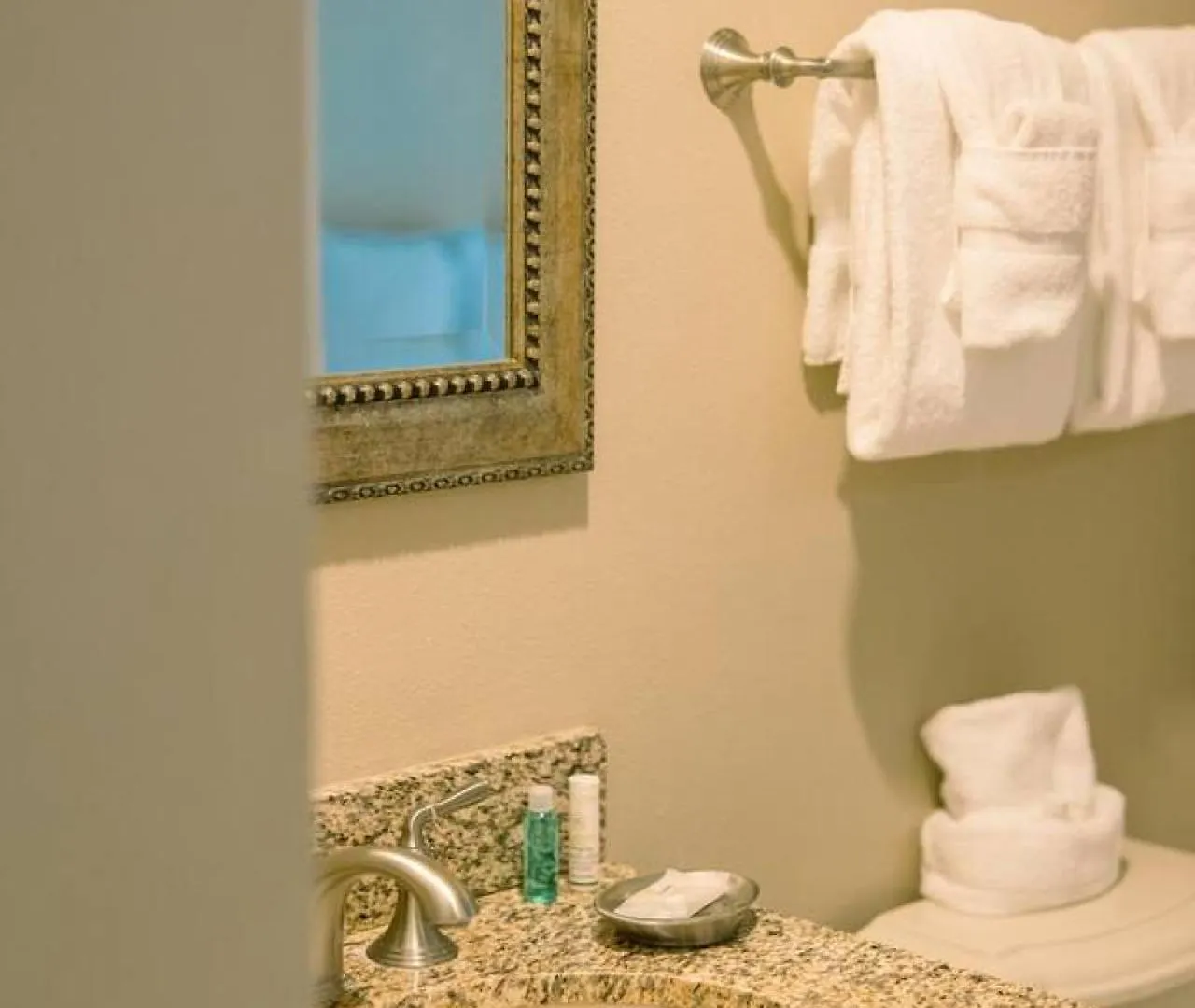 Harborwalk Village Two Bedroom Vacation Rental Destin