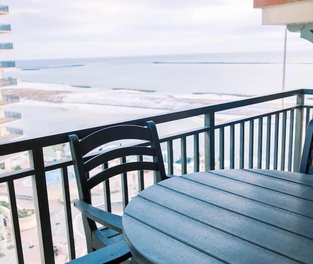 Harborwalk Village Two Bedroom Vacation Rental Destin 0*,