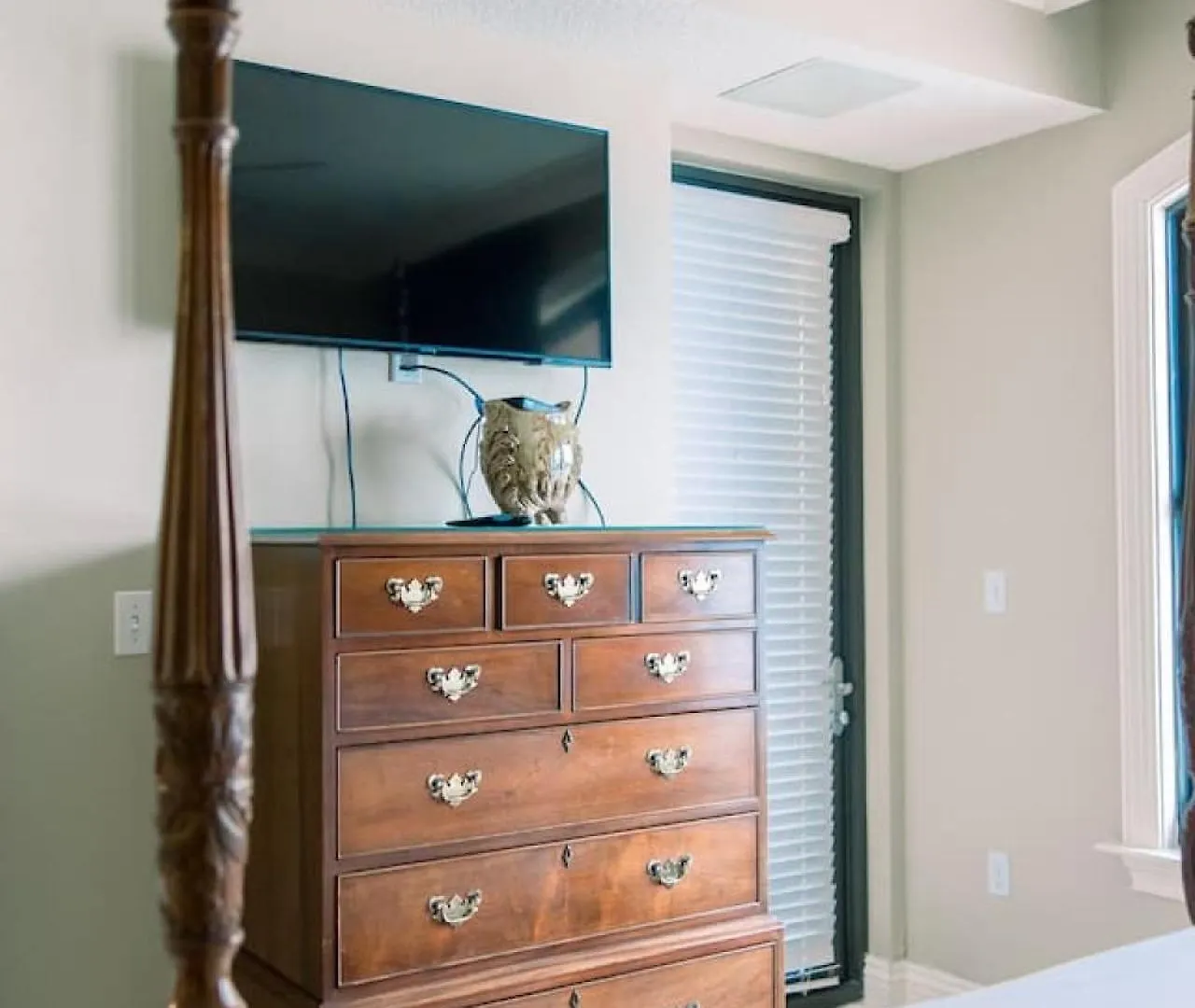 Harborwalk Village Two Bedroom Vacation Rental Destin Apartment